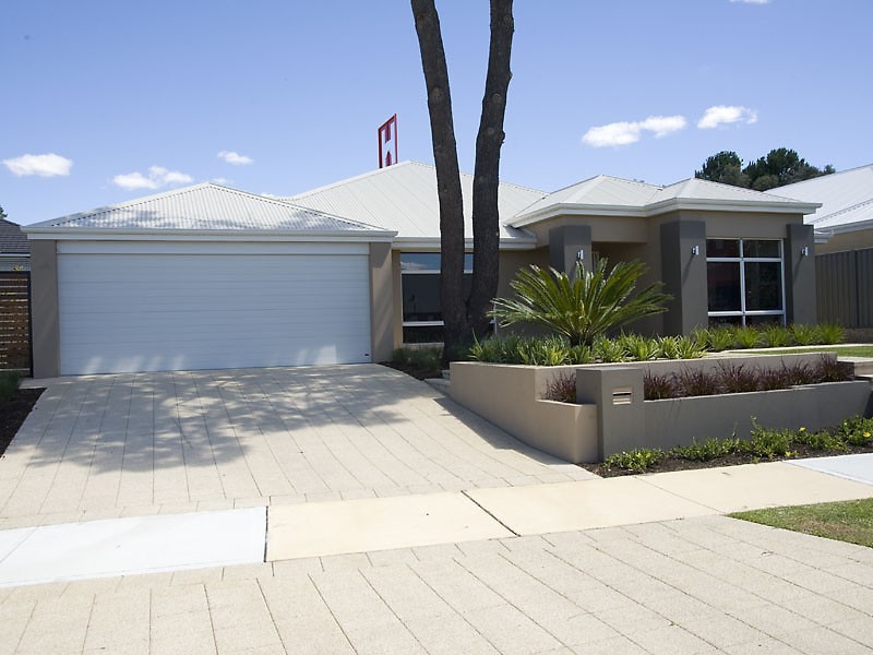 Piara Waters WA 6112