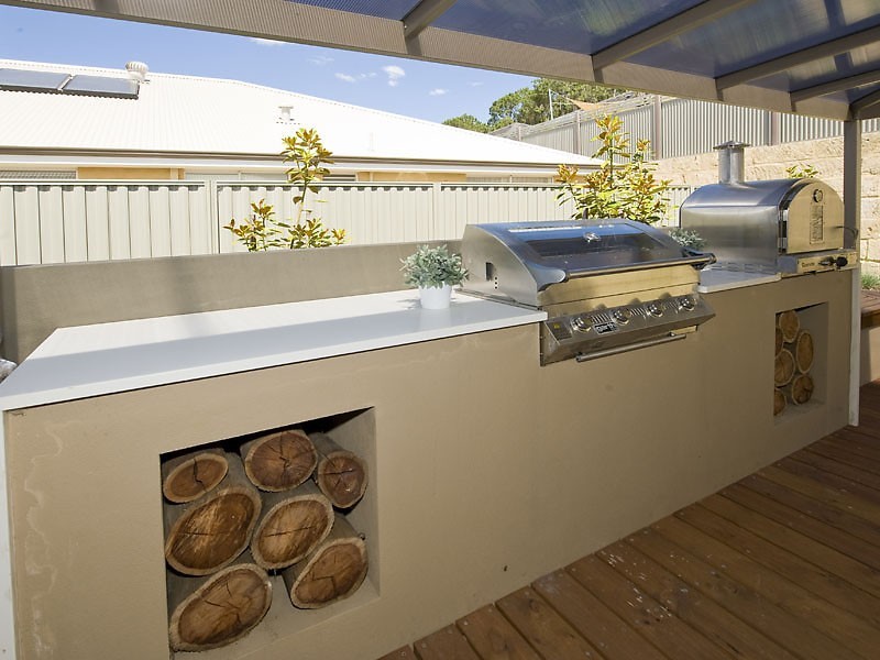 Piara Waters WA 6112