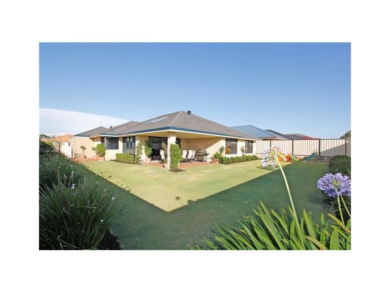 20 Rochford Street, Canning Vale WA 6155