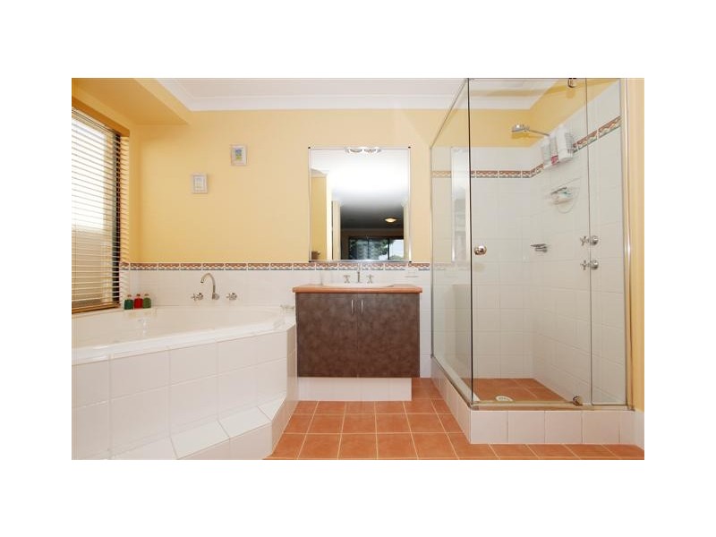 20 Rochford Street, Canning Vale WA 6155