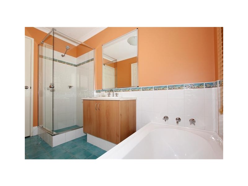 20 Rochford Street, Canning Vale WA 6155