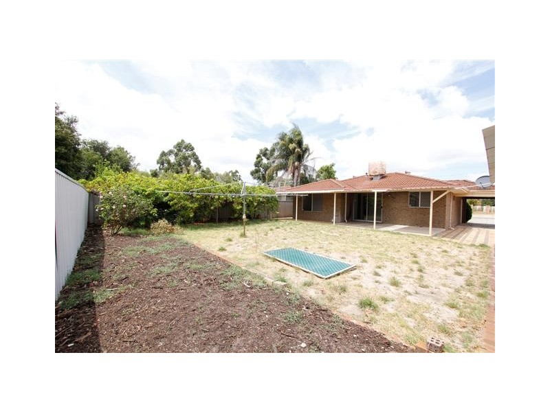 52 Wilkinson Street, Gosnells WA 6110