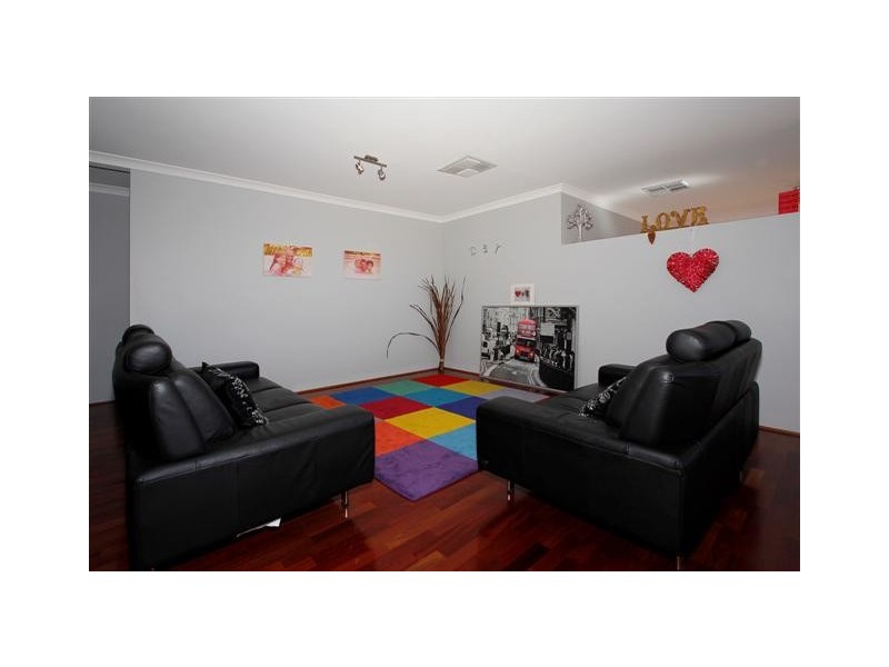 90 Daleford Way, Southern River WA 6110