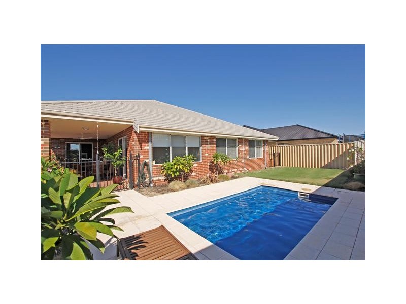 90 Daleford Way, Southern River WA 6110