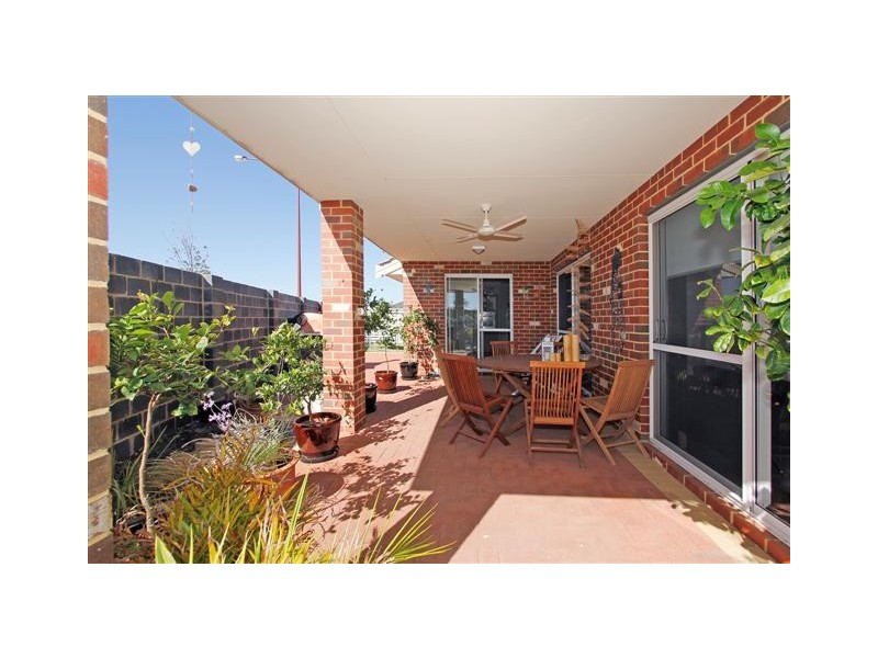 90 Daleford Way, Southern River WA 6110