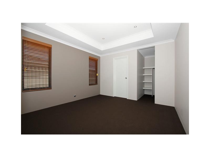 69A Yellowwood Avenue, Piara Waters WA 6112