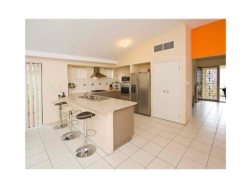 33 Willoughby Ramble, Harrisdale WA 6112