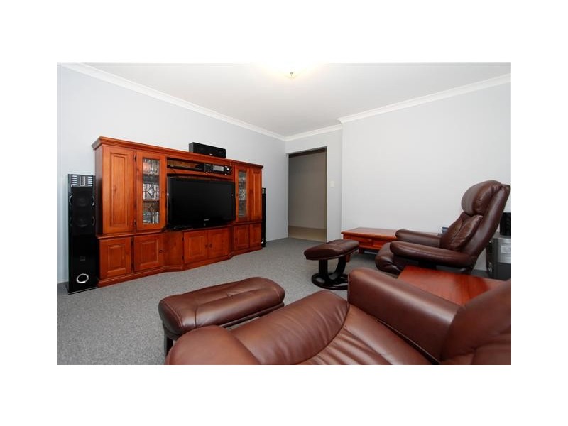 5 Abbotsdale Way, Southern River WA 6110