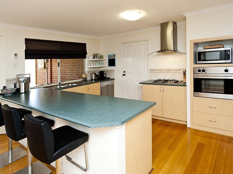 38 Kingsland Loop, Canning Vale WA 6155