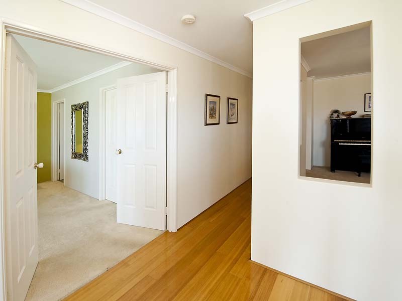 38 Kingsland Loop, Canning Vale WA 6155