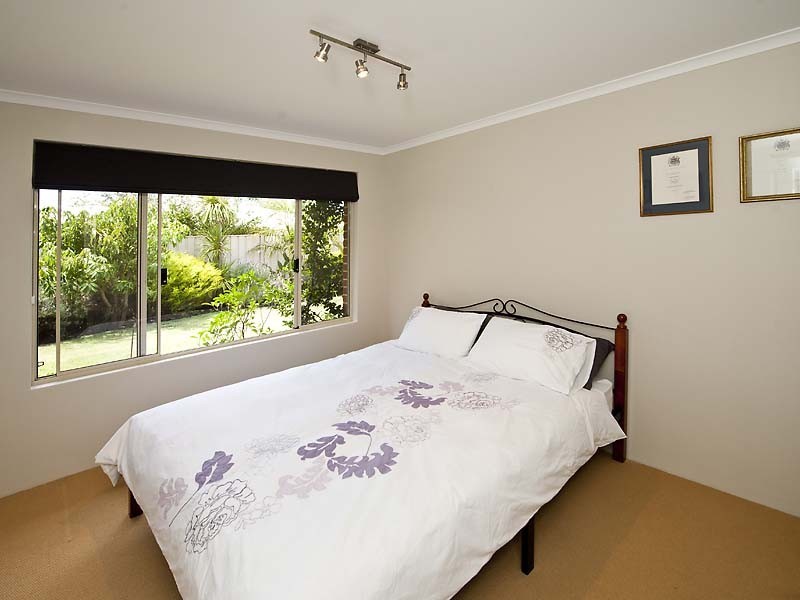 38 Kingsland Loop, Canning Vale WA 6155