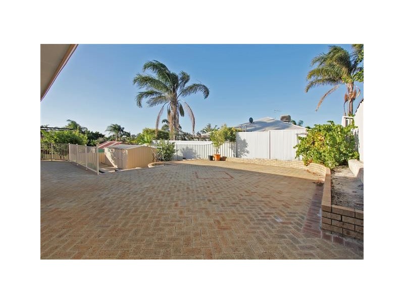 10 Spyglass Circle, Canning Vale WA 6155