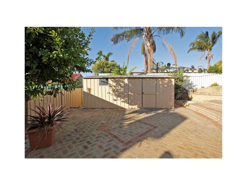 10 Spyglass Circle, Canning Vale WA 6155