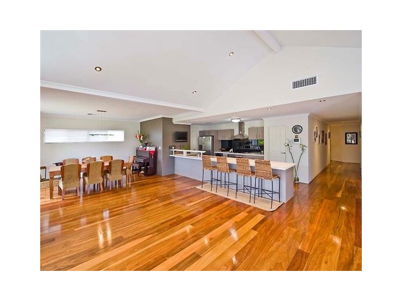 22 Harrisdale Drive, Harrisdale WA 6112