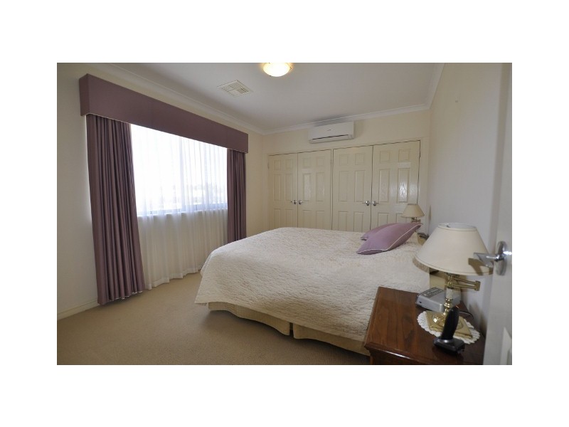 9 Cheval Place, Canning Vale WA 6155