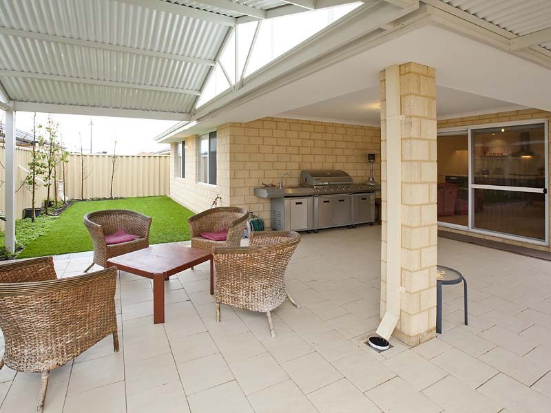 11 Turtledove Road, Harrisdale WA 6112