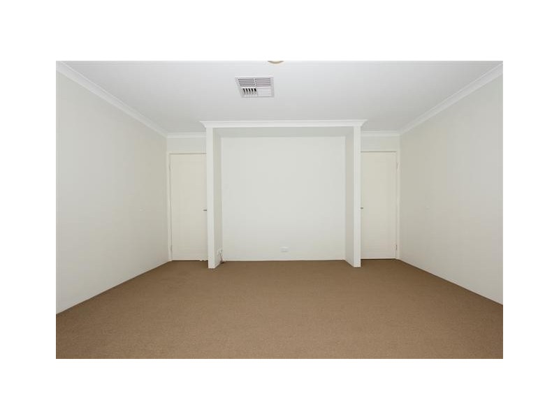 14 Tipperary Bend, Canning Vale WA 6155