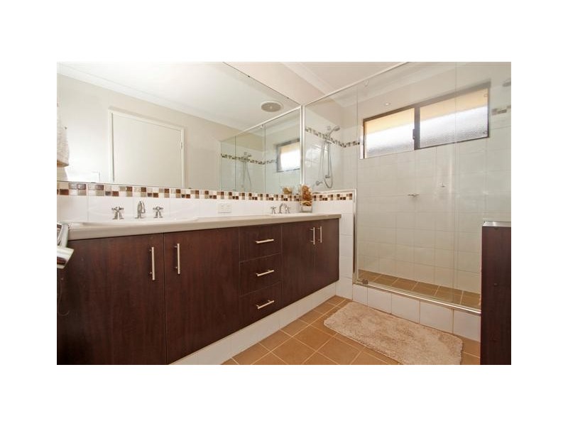 42 Chariot Turn, Harrisdale WA 6112