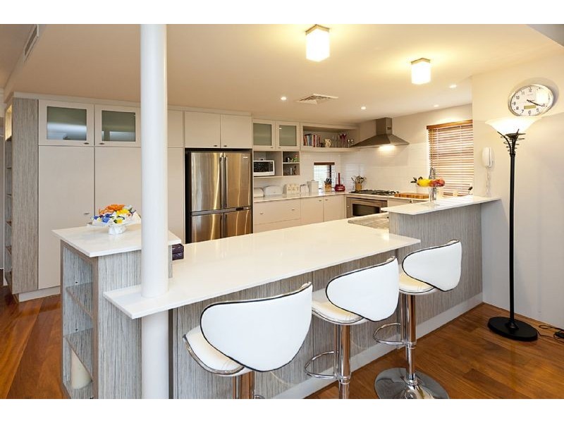 2 Harrisdale Drive, Harrisdale WA 6112