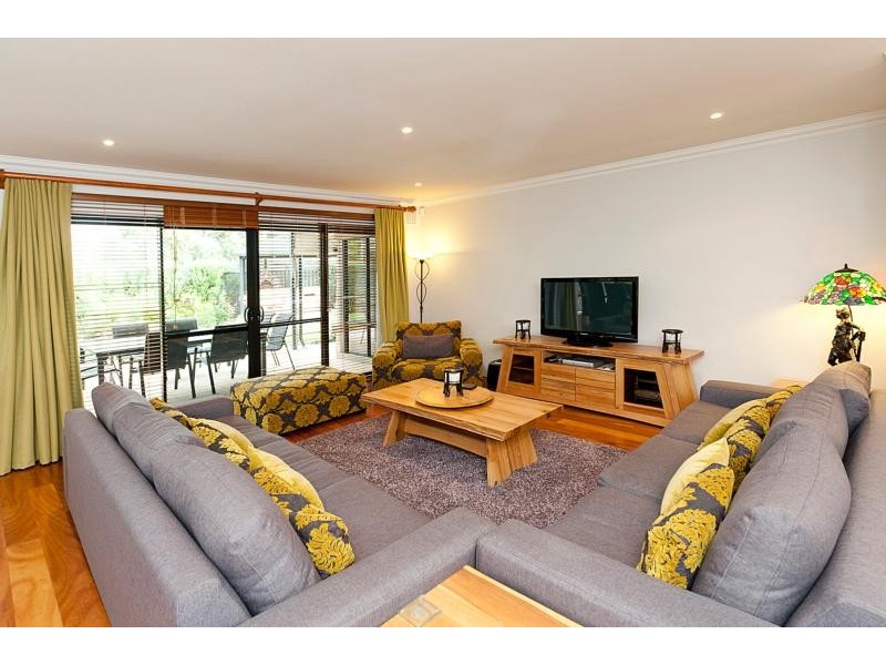 2 Harrisdale Drive, Harrisdale WA 6112