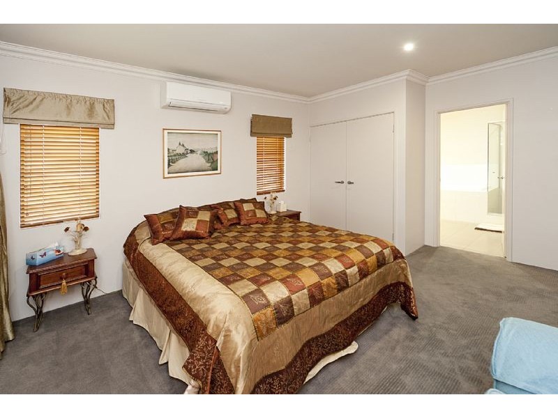 2 Harrisdale Drive, Harrisdale WA 6112