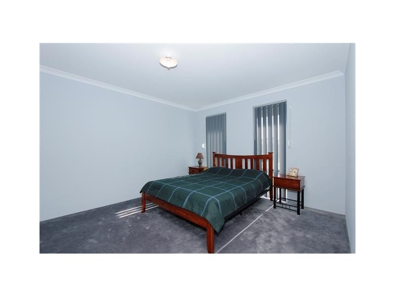 21 Calneggia Drive, Byford WA 6122