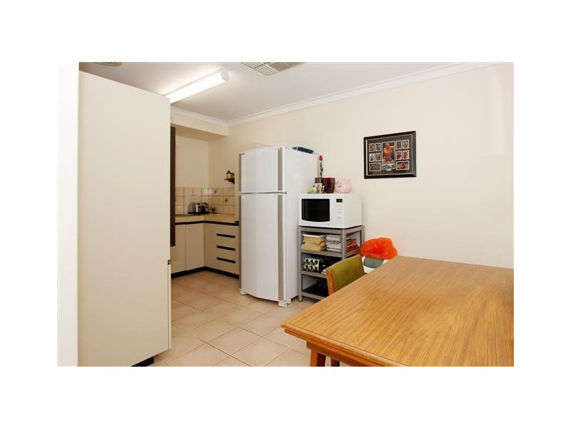 11b Harpenden Street, Huntingdale WA 6110