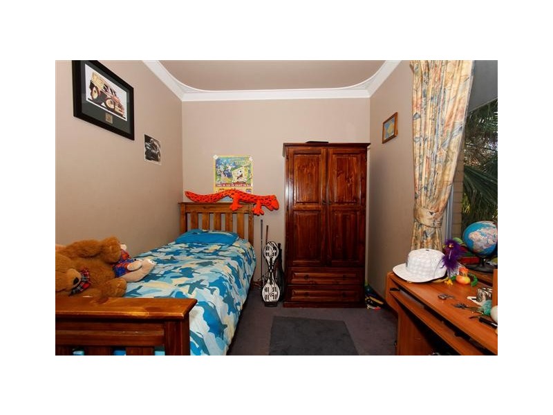 13 Garden Street, Cannington WA 6107