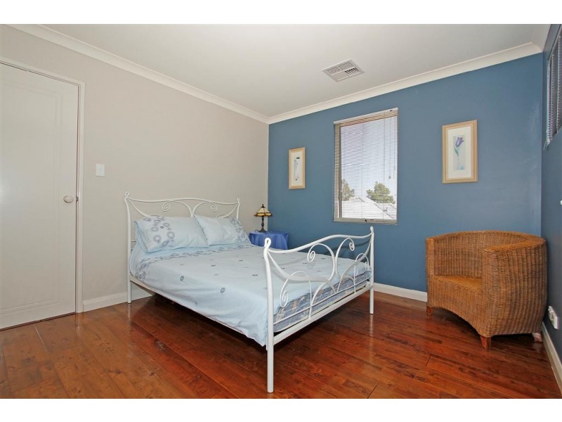 10 Pembrooke Lane, Canning Vale WA 6155