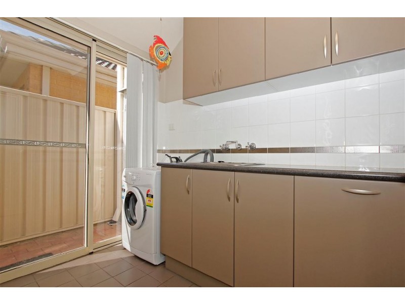 10 Pembrooke Lane, Canning Vale WA 6155