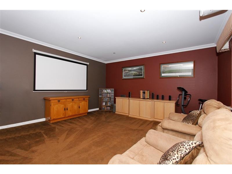 9 Silkwood Street, Southern River WA 6110