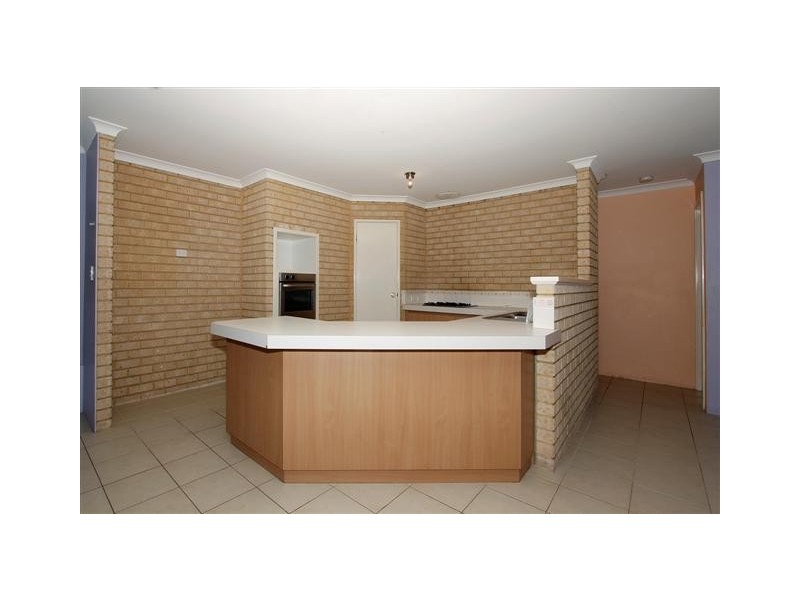 19 Ambergate Close, Canning Vale WA 6155