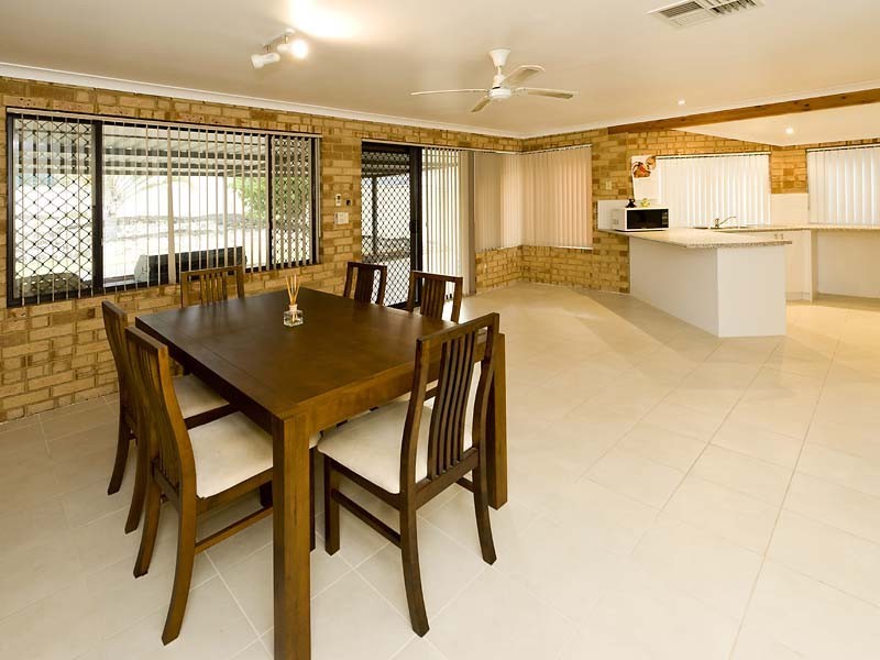 7 Durack Crescent, Gosnells WA 6110