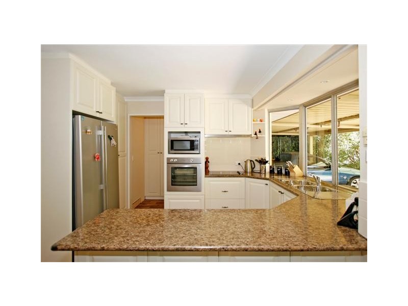 56 Orangedale Road, Lesmurdie WA 6076