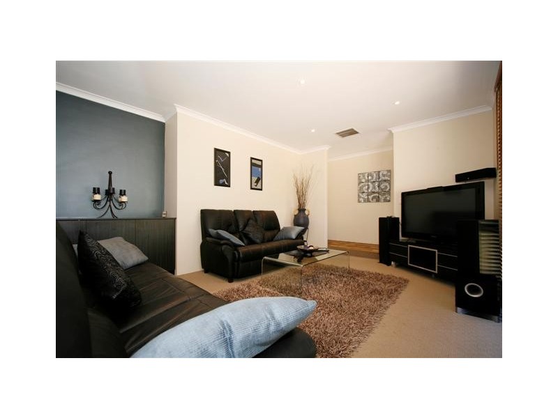 56 Orangedale Road, Lesmurdie WA 6076