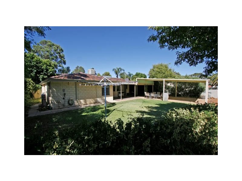 56 Orangedale Road, Lesmurdie WA 6076