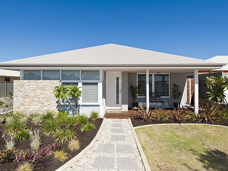 5 Barton Loop, Piara Waters WA 6112