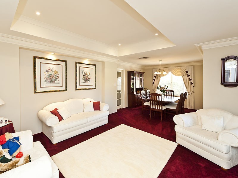 5 Charlecote Way, Canning Vale WA 6155