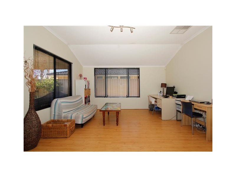 61 Coulthard Crescent, Canning Vale WA 6155