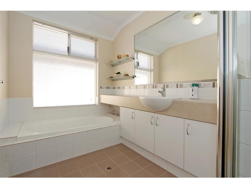 28 Stortford Road, Southern River WA 6110