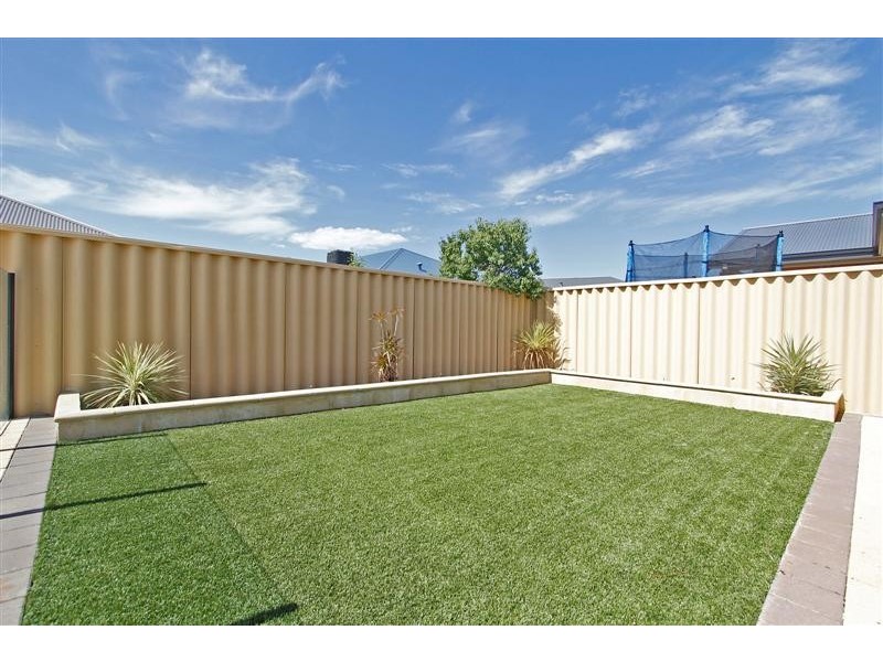 28 Stortford Road, Southern River WA 6110