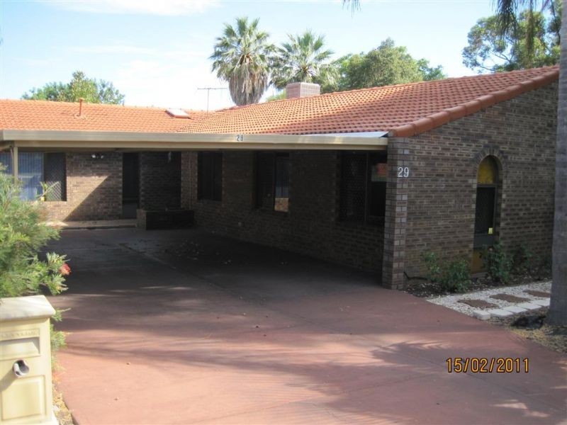 29 Matthew Way, Thornlie WA 6108