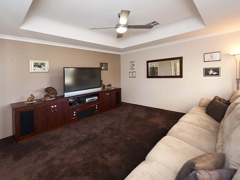 61 Cavanagh Close, Cardup WA 6122
