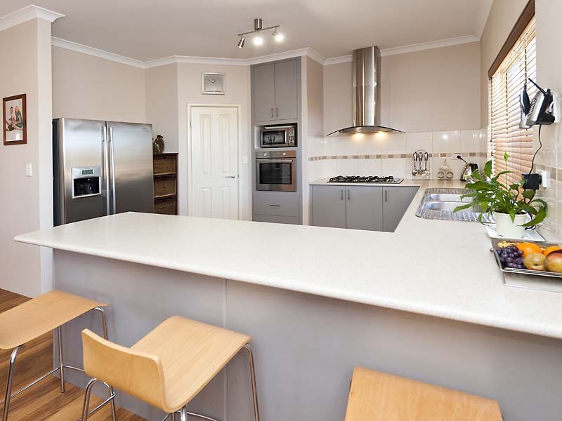 61 Cavanagh Close, Cardup WA 6122