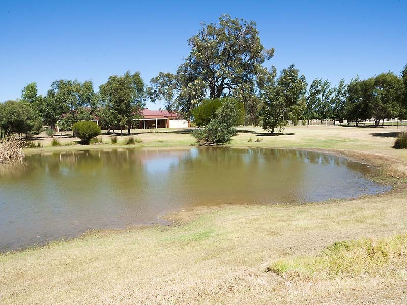 61 Cavanagh Close, Cardup WA 6122