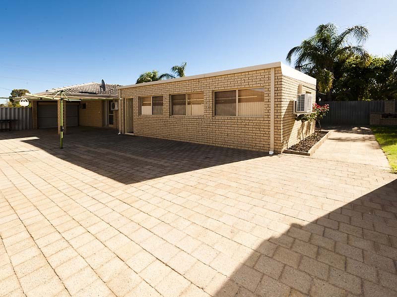 62 Balfour Street, Huntingdale WA 6110