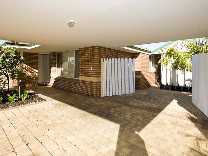 5 Bushlark Rise, Canning Vale WA 6155