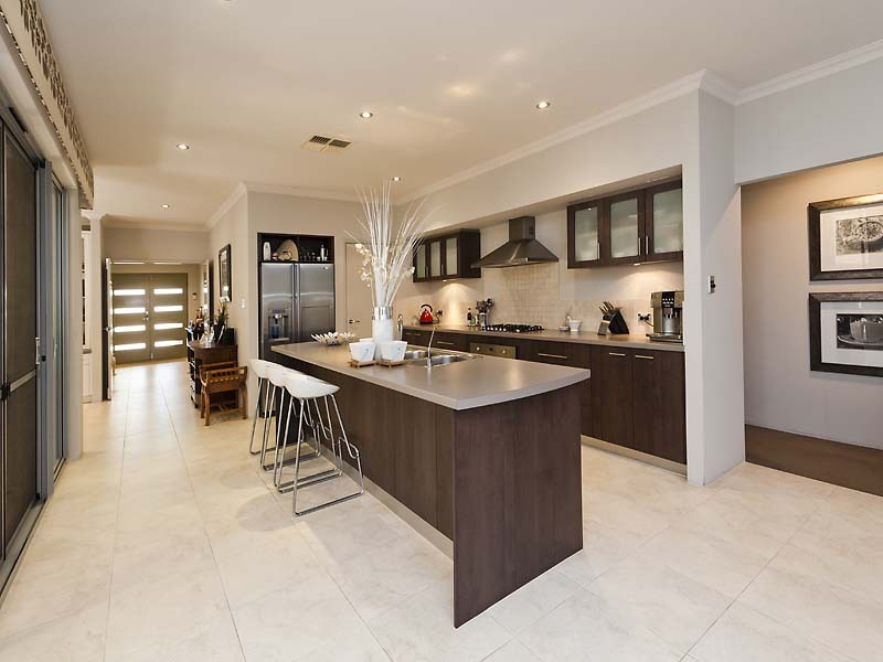 16 Edgehill Walk, Piara Waters WA 6112