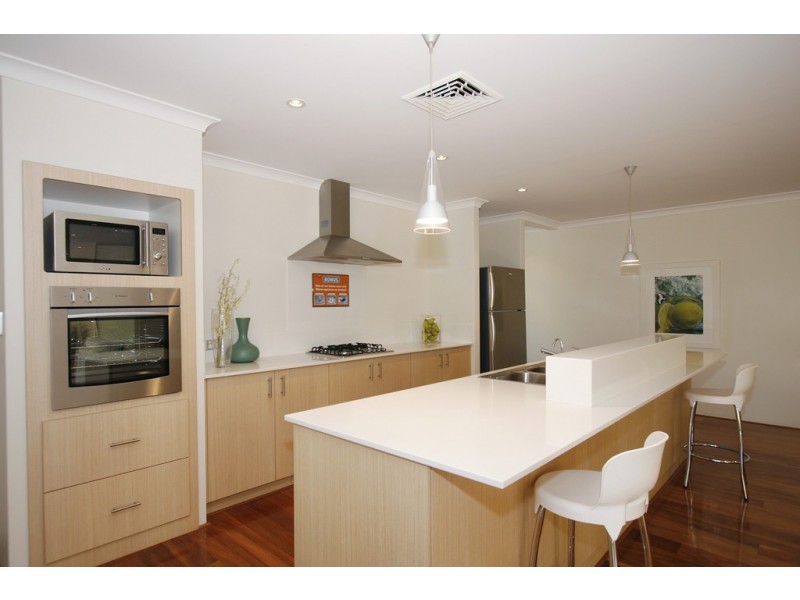 30 Aldenham Drive, Southern River WA 6110