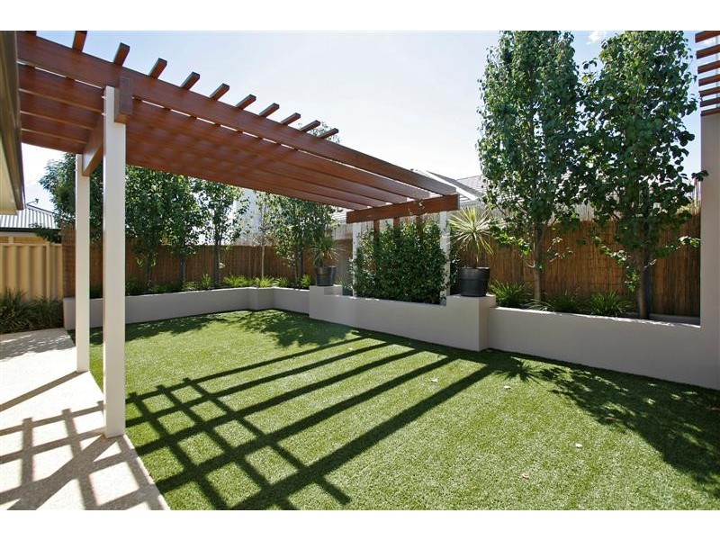 30 Aldenham Drive, Southern River WA 6110